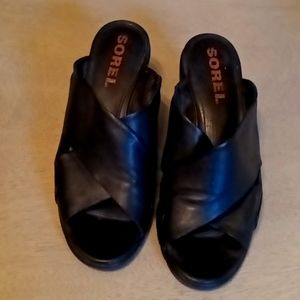 Women's size 10 Sorel summer shoes